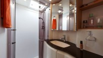 Maevie -  Bathroom